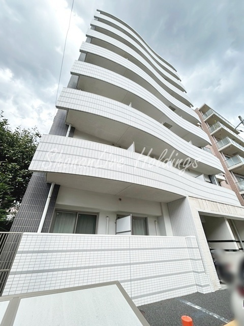 藤沢市鵠沼花沢町の賃貸マンションの外観|おしゃれな外観です