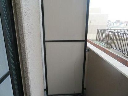 クレール・カサベルデのバルコニー