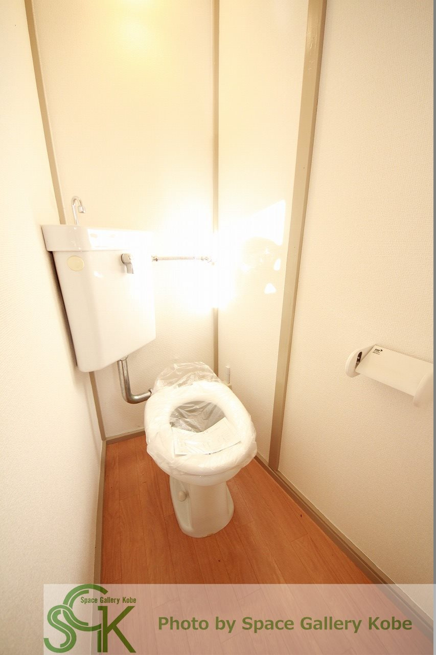 伊川谷住宅のトイレ|※お部屋により仕様が異なる場合があります。