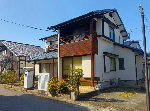 新居浜市高津町の中古一戸建