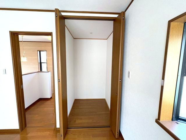 北貴望ヶ丘戸建の収納