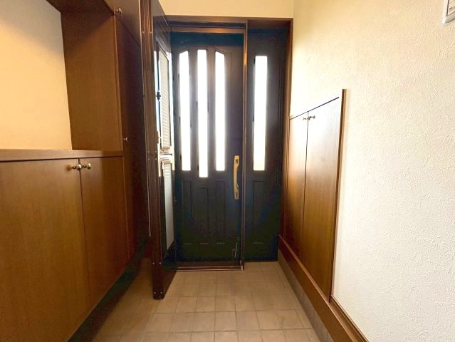 北貴望ヶ丘戸建の玄関