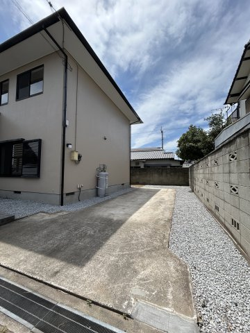 上之町二丁目　再生住宅の駐車場