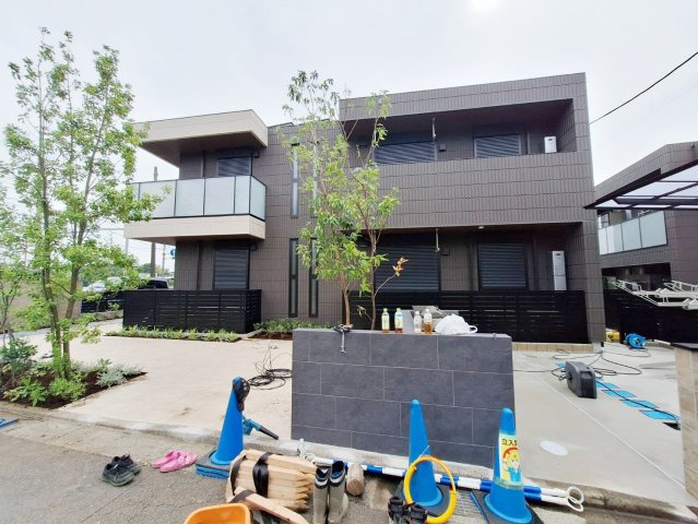 Ｙ’ｓ　Ｆ　Ｒｅｓｉｄｅｎｃｅ　Ⅰのエントランス