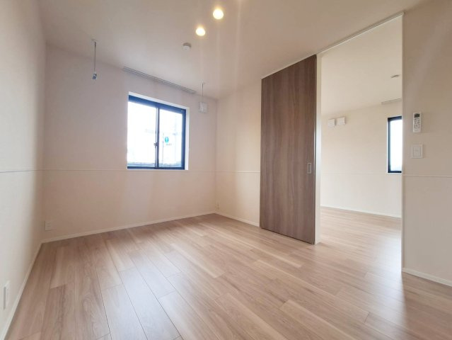Ｙ’ｓ　Ｆ　Ｒｅｓｉｄｅｎｃｅ　Ⅰの洋室