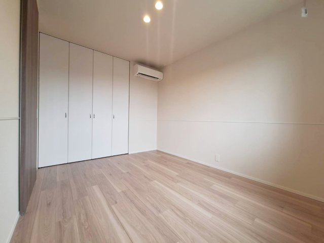 Ｙ’ｓ　Ｆ　Ｒｅｓｉｄｅｎｃｅ　Ⅰの洋室