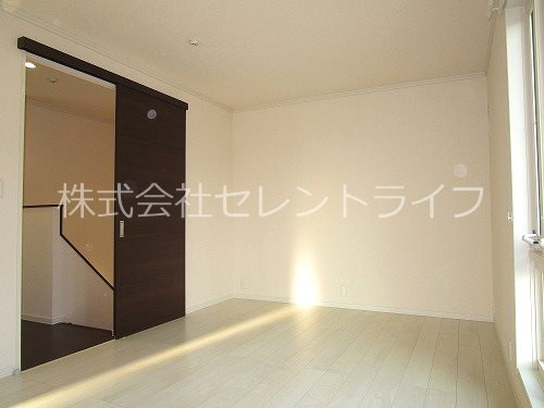リレア学園の森の寝室