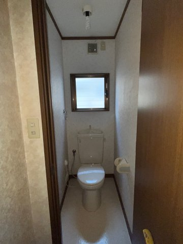 北田住宅のトイレ