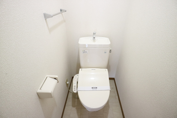 クレールタウン立花Bのトイレ