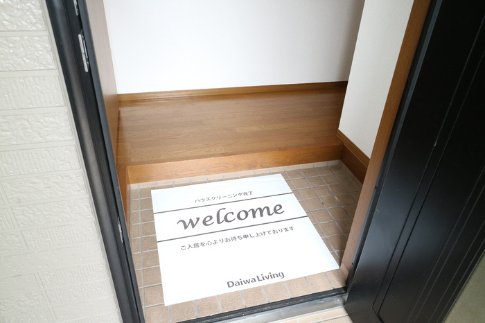 クレールタウン立花Bの玄関
