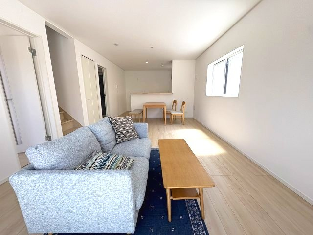 【居間・リビング】 | 福岡市東区水谷1丁目第5　1号棟（全5棟）【仲介手数料無料・0円】 | 現地写真。