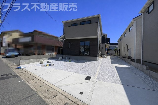 【外観】 | 福岡市東区水谷1丁目第5　1号棟（全5棟）【仲介手数料無料・0円】 | 現地写真。プラス不動産販売なら、現場の全ての棟をまとめてご見学頂けます。