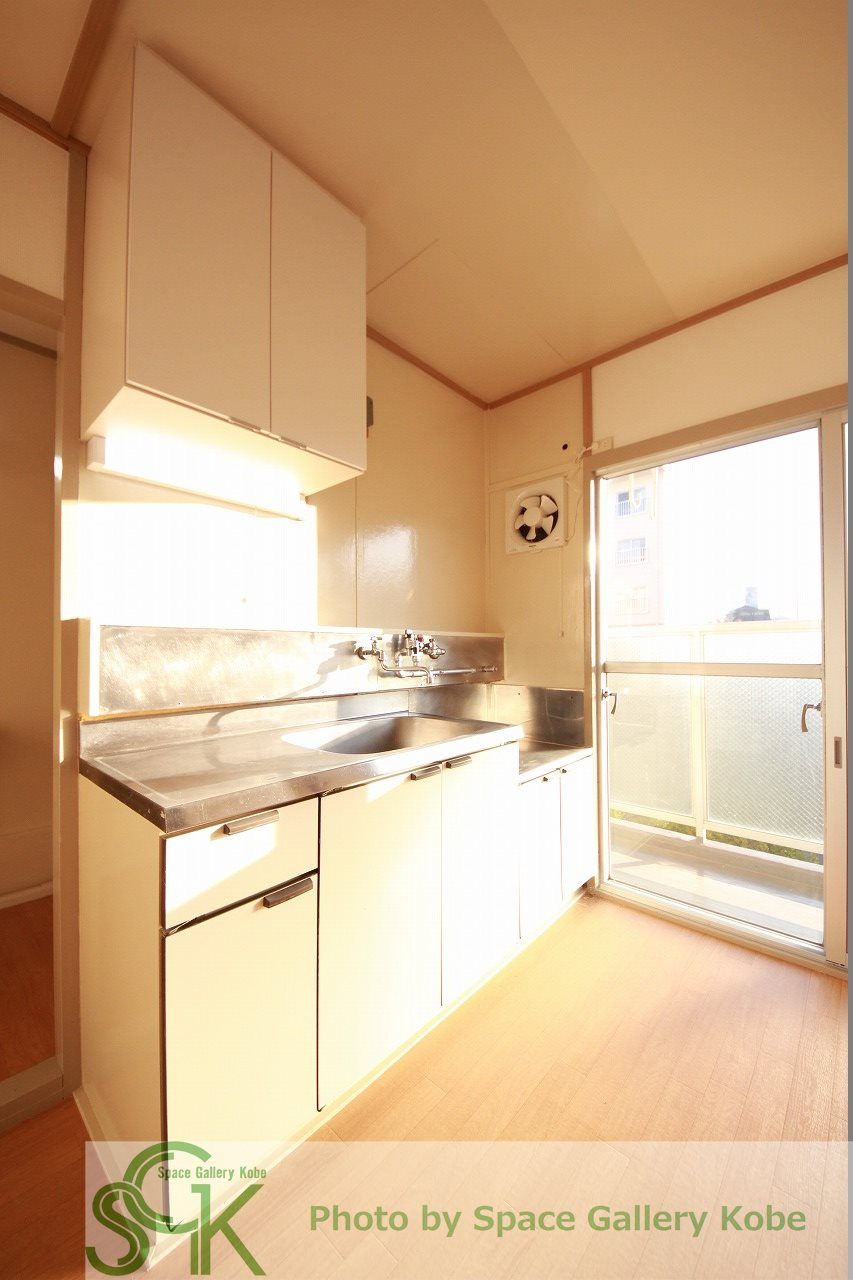 伊川谷住宅のキッチン|※お部屋により仕様が異なる場合があります。