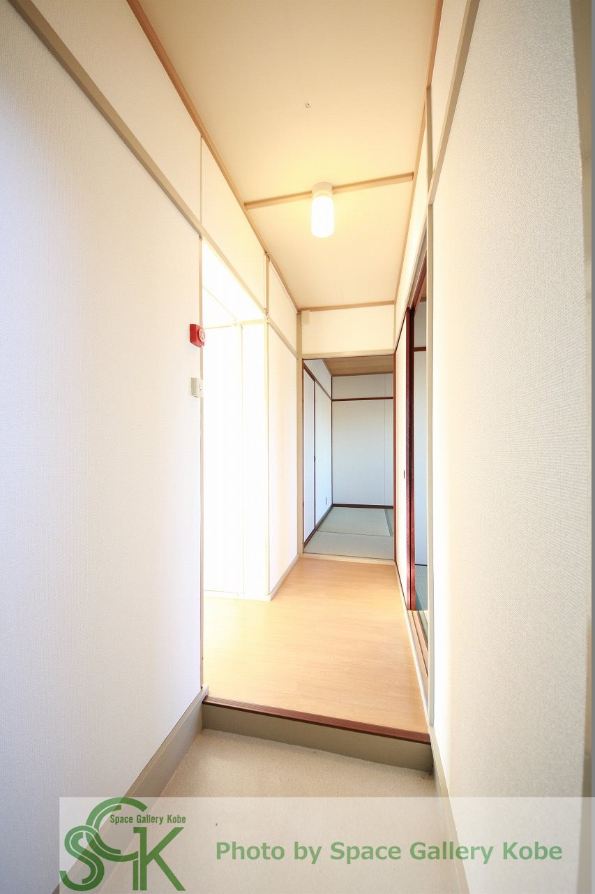 伊川谷住宅の玄関|※お部屋により仕様が異なる場合があります。
