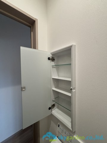 小田原市酒匂　築後未入居戸建　全2棟2号棟のトイレ