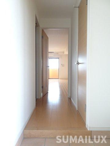 熊本市中央区出水６丁目の賃貸マンションの玄関