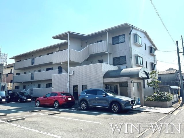 リヴァージュ北島の外観