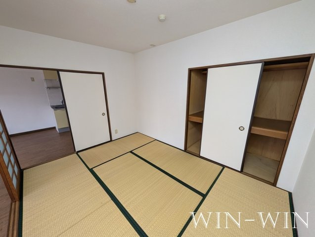 リヴァージュ北島の和室