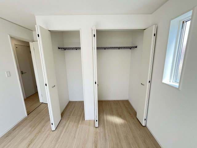 【収納】 | 福岡市東区水谷1丁目第5　2号棟（全5棟）【仲介手数料無料・0円】 | 現地写真。