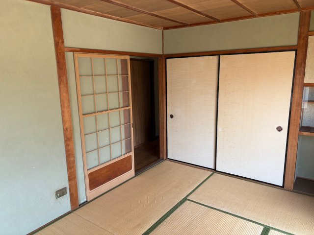 田頭貸戸建ての和室
