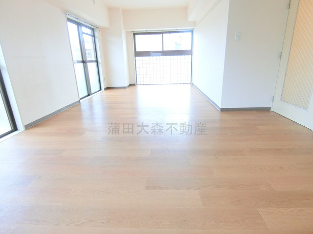 アクイール・セイザン