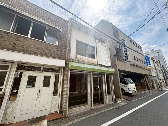 西橋詰町の前面道路含む現地写真