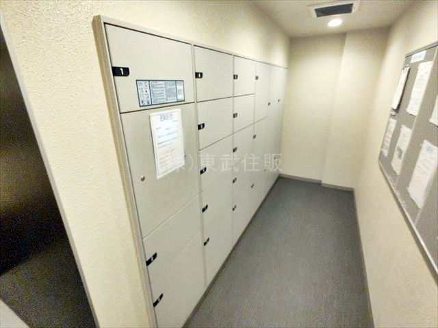 【設備】 | レーベンリヴァーレ坂戸リッツ | 留守でも安心の宅配ボックス付き
