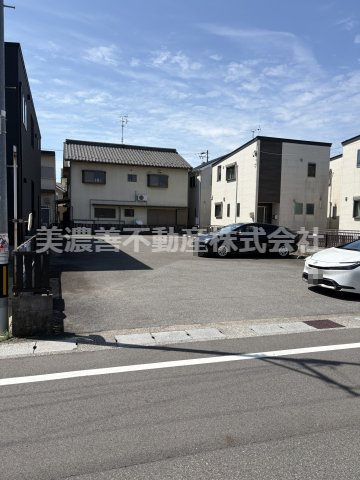 ６５４９５　岐阜市加納南陽町1丁目土地の外観