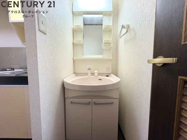 シンプルな洗面台