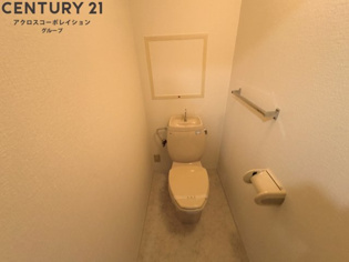ゆったり落ち着けるトイレです