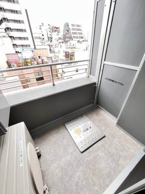 アーバネックス文京本郷のバルコニー