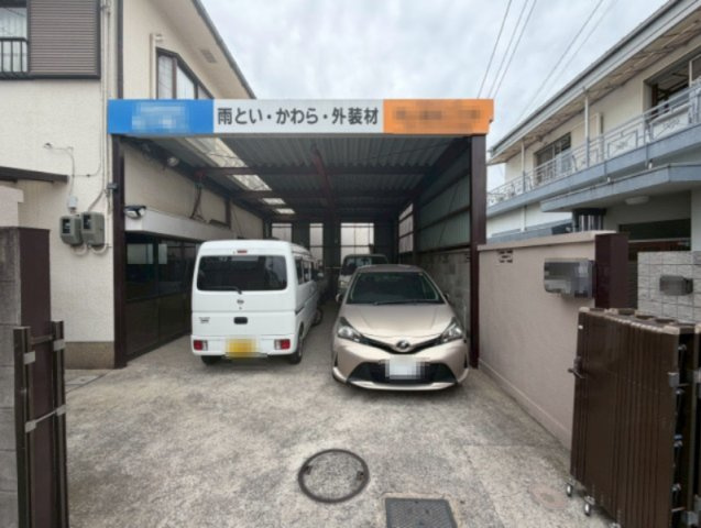 堺市西区菱木3丁戸建の駐車場