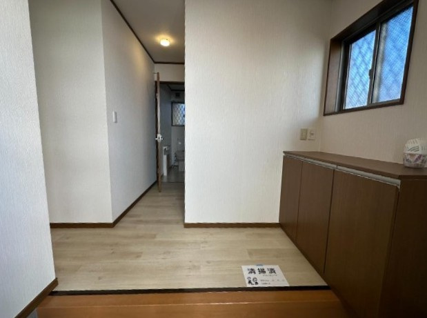 須磨浦通３丁目平屋の玄関