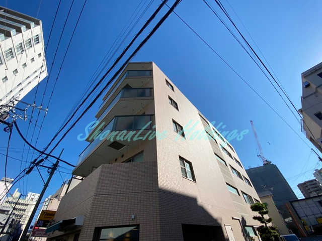 藤沢市鵠沼橘１丁目の賃貸マンションの外観