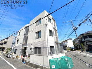 THE CITY鳴尾の外観