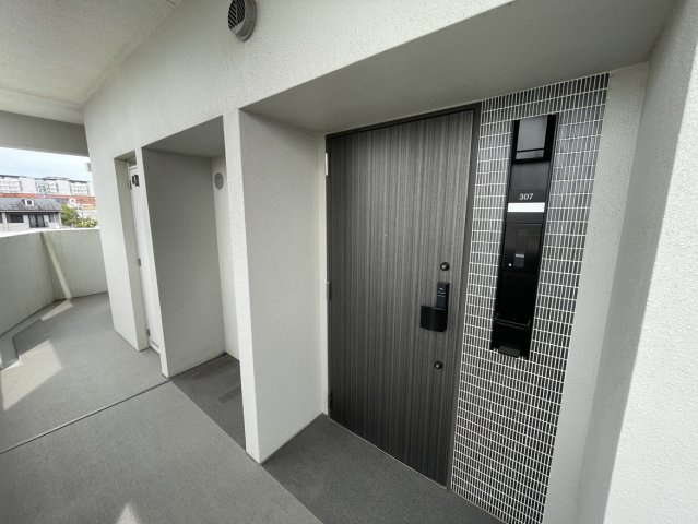 アルファスマート高松通りの玄関