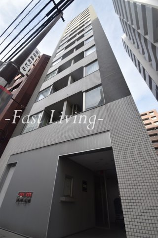 アクサス大手町ラクシーズのエントランス