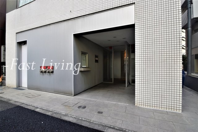 アクサス大手町ラクシーズの外観