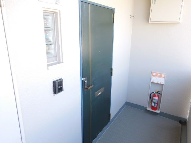 デセンシア寺西のエントランス