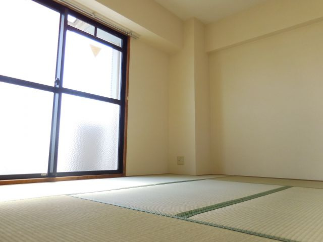 デセンシア寺西の内装