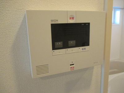 【セキュリティ】 | ビルボード淡路駅前 | モニター付きインターホンがあるので急な来客時も安心ですね