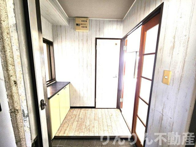 【玄関】 | サンライト富田橋 | 落ち着いた玄関です