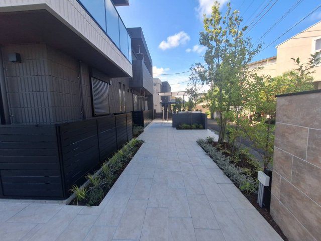Ｙ’ｓ　Ｆ　Ｒｅｓｉｄｅｎｃｅ　Ⅰのエントランス