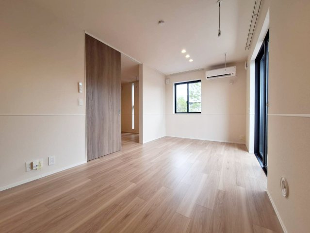Ｙ’ｓ　Ｆ　Ｒｅｓｉｄｅｎｃｅ　Ⅰの洋室