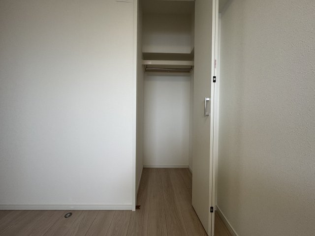 シャルム南砂町の収納|こちらのお部屋にも収納がついております♪