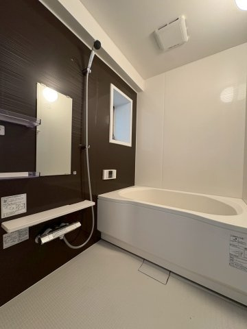 パームスクエアジェームス山 の浴室|オートバスなのでボタン一つで入浴できます。1日の疲れをゆっくり癒しましょう♪
