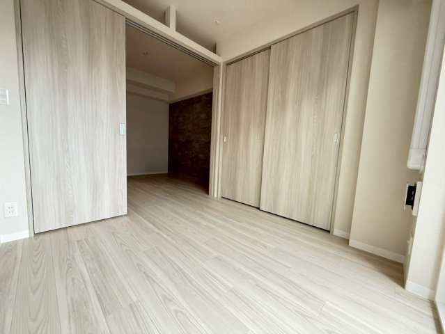 【洋室】 | ー
