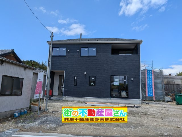クレイドルガーデン常滑市西阿野町第1　1号棟