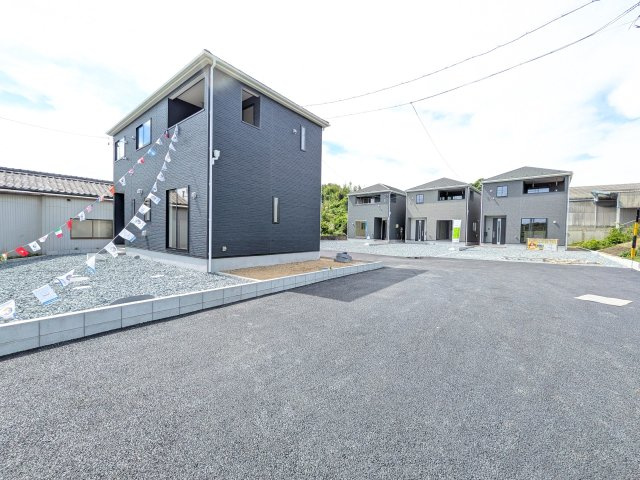 クレイドルガーデン常滑市西阿野町第1　1号棟の外観|現地全体写真