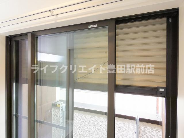 トレフル日野の内装